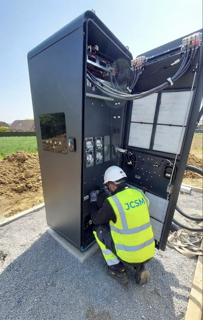 Maintenance et exploitation d'infrastructure IRVE par technicien certifié JCSM