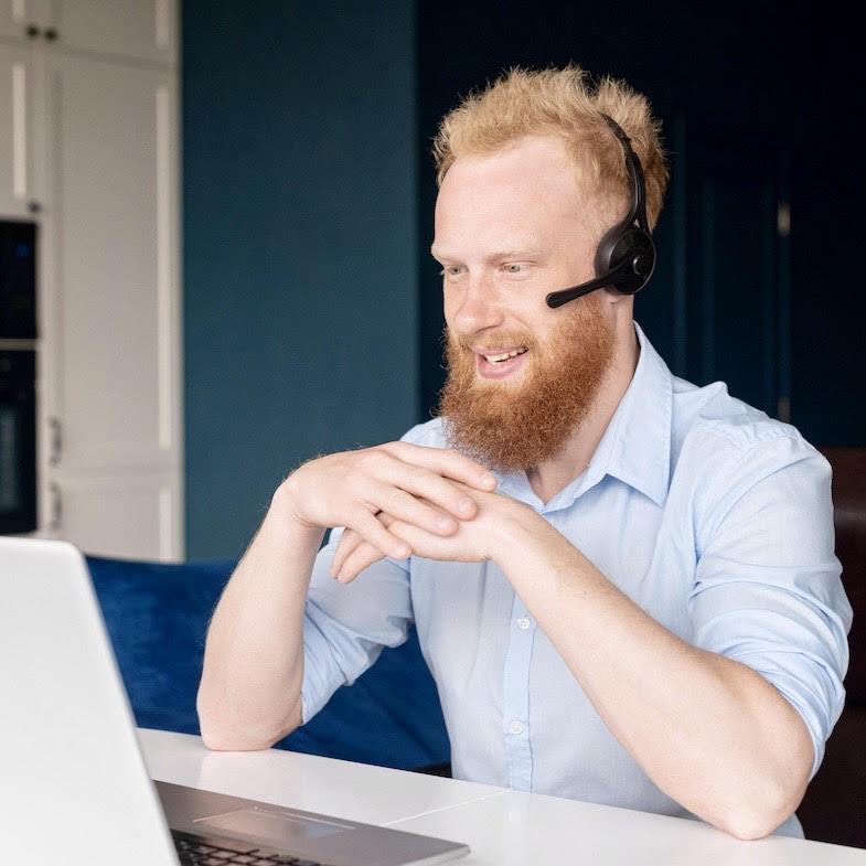 Support technique IRVE 24/7 multicanal - Centre d'appel JCSM